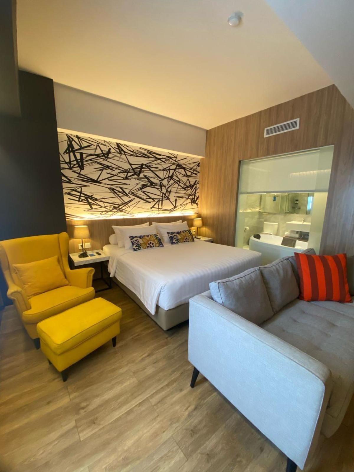 Hotel The Zuri Dumai Exterior foto